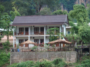  Nam Ou River Lodge  Nong Khiaw
